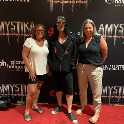 Criss Angel with audience after the Criss Angel MINDFREAK show