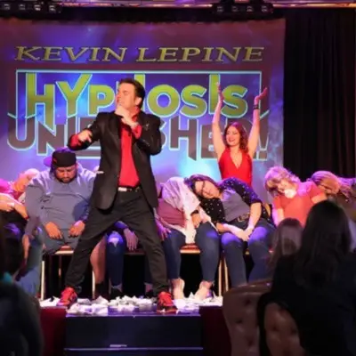 Kevin Lepine with audience at the Hypnosis Unleashed show Vegas