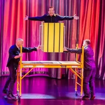 Nathan Burton performing tricks at the Nathan Burton show