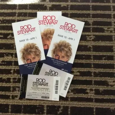 Photos of Rod Stewart Show tickets