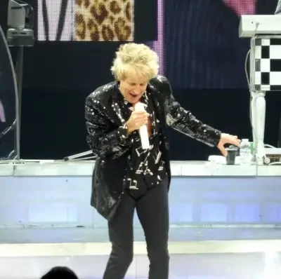 Stewart performing at the Colosseum